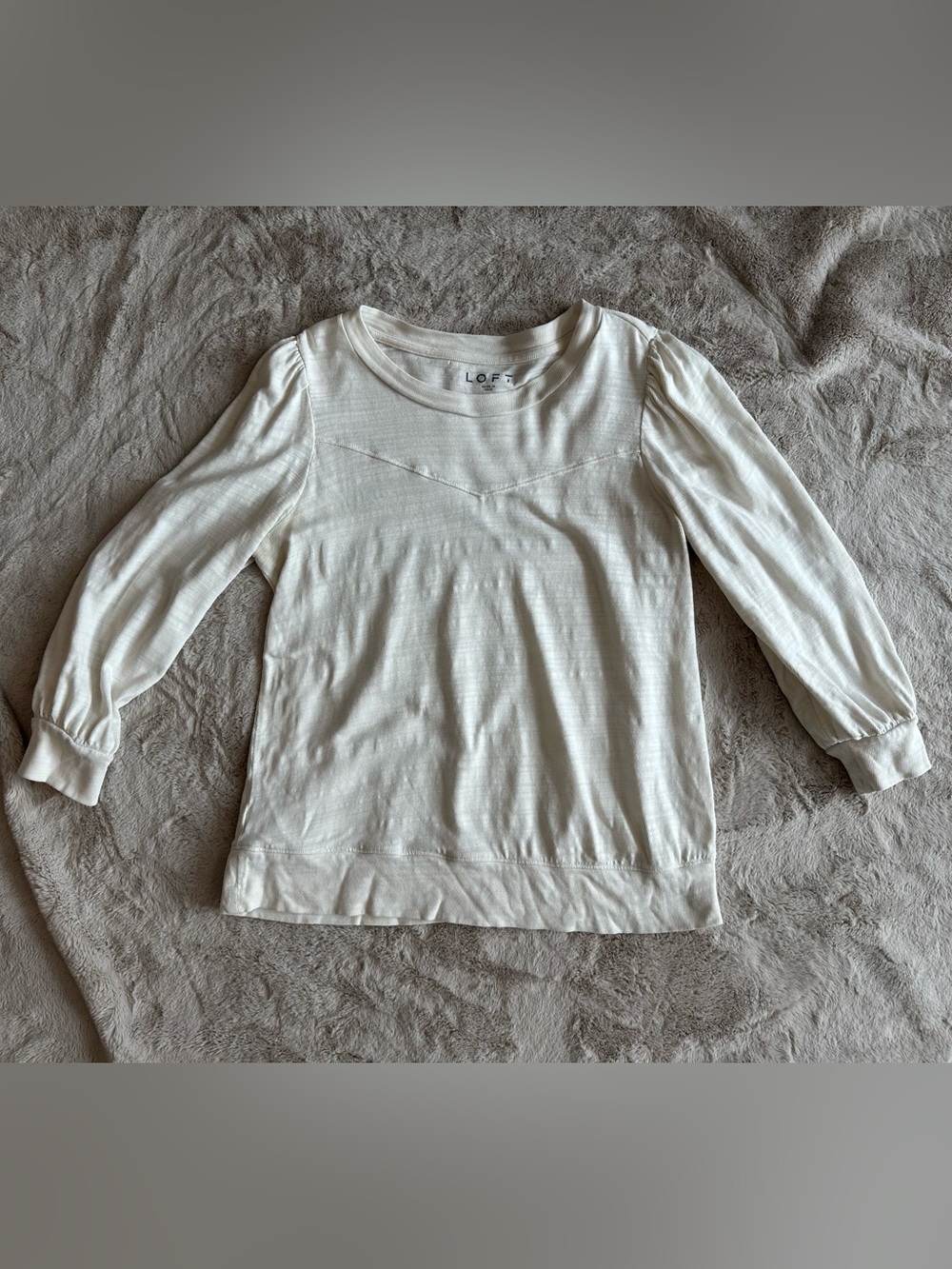 LOFT Crew-Neck Long-Sleeve Top in Cream, Size M